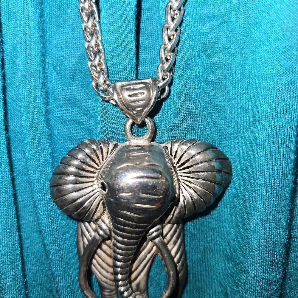 Silver Elephant Pendant Necklace